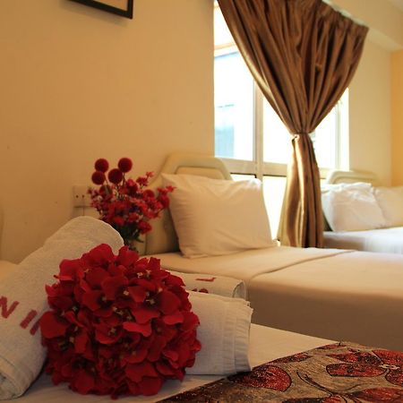 Sun Inns Hotel Sitiawan Bagian luar foto