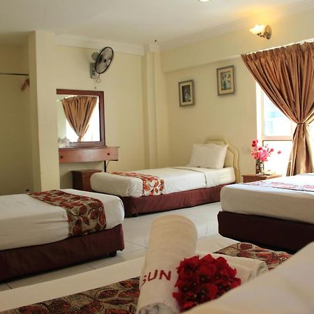 Sun Inns Hotel Sitiawan Bagian luar foto