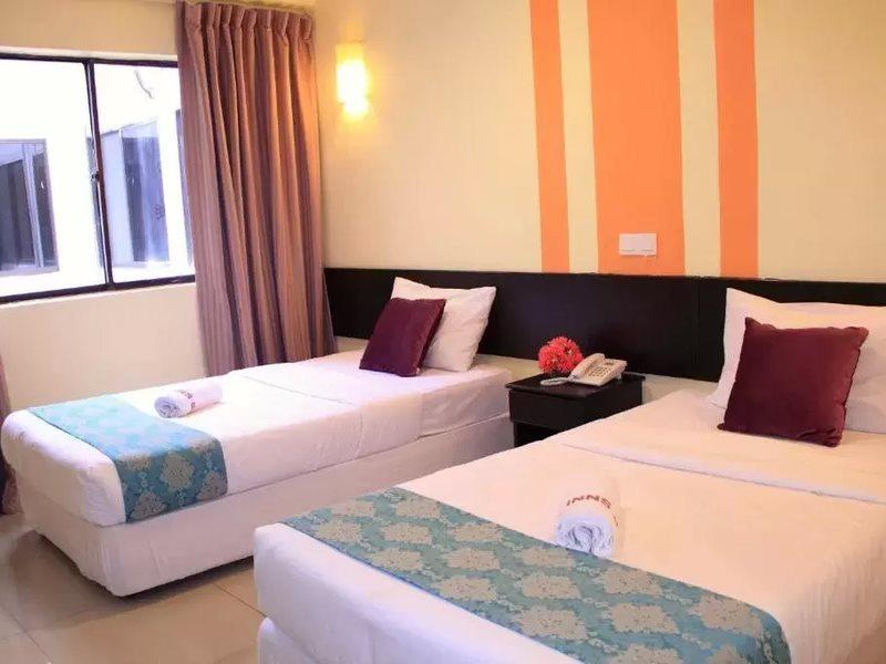 Sun Inns Hotel Sitiawan Bagian luar foto