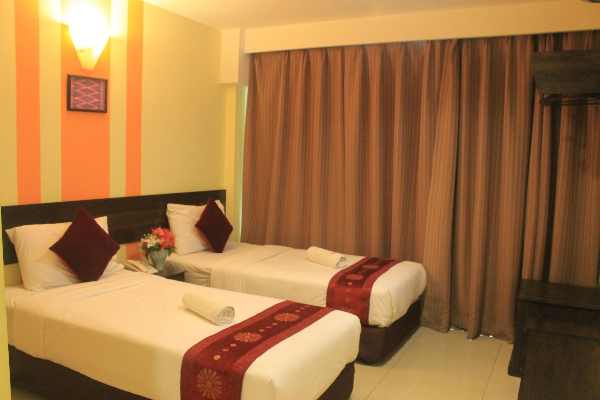 Sun Inns Hotel Sitiawan Bagian luar foto