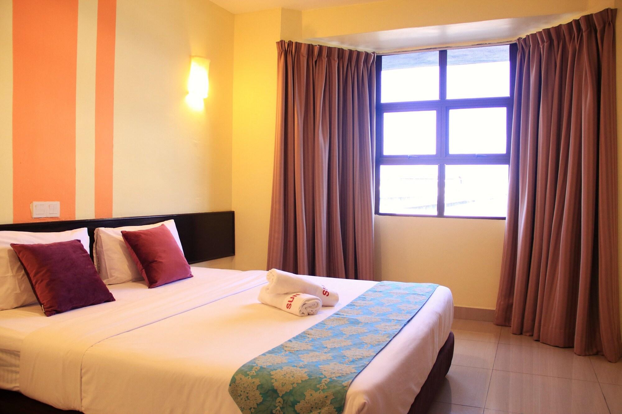 Sun Inns Hotel Sitiawan Bagian luar foto