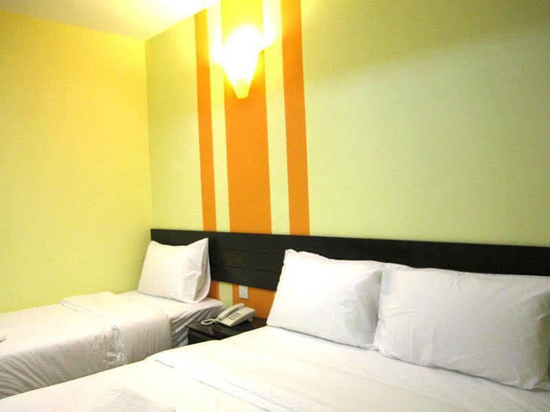 Sun Inns Hotel Sitiawan Bagian luar foto